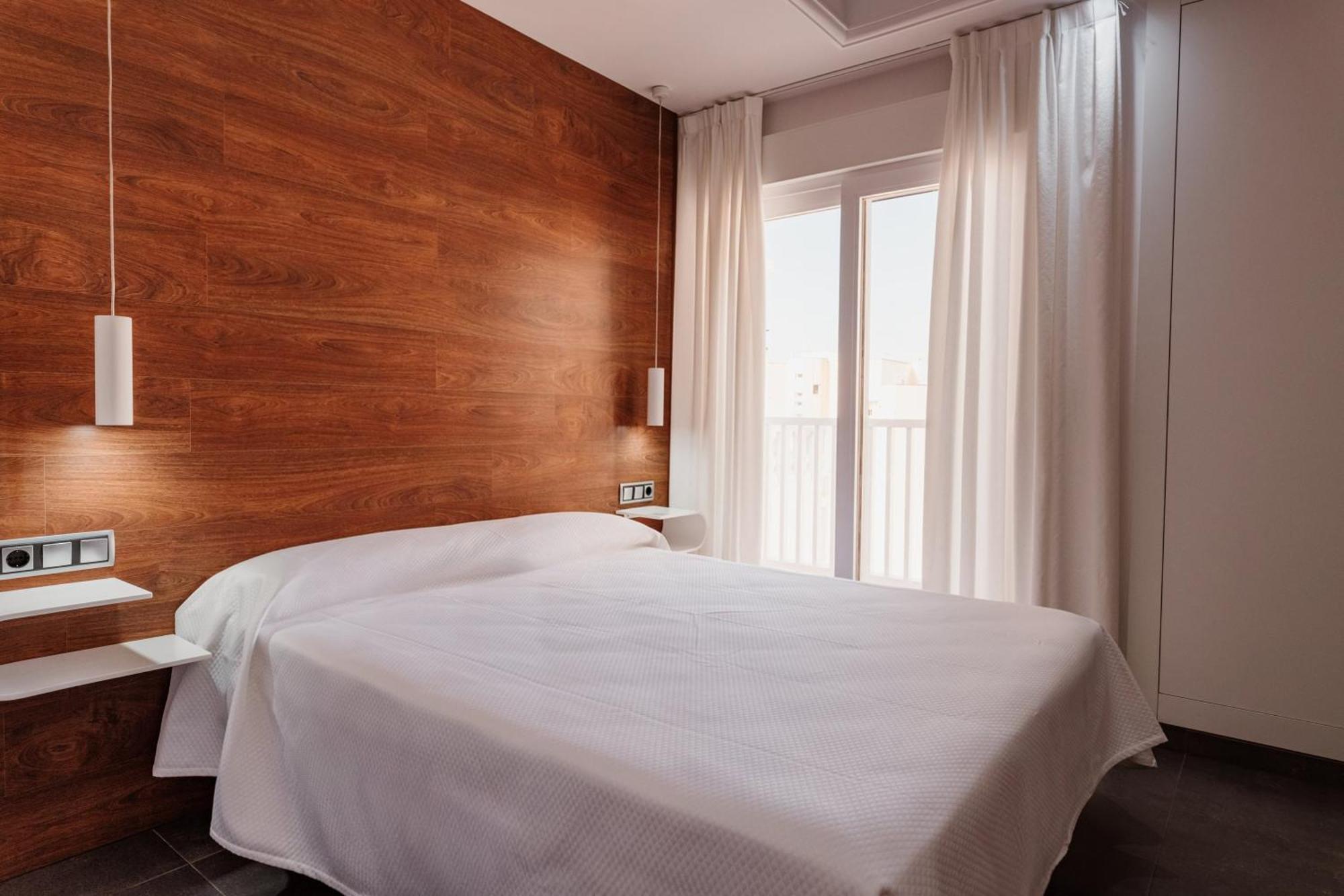 Hotel Los Delfines Ла-Манга-дель-Мар-Менор Екстер'єр фото