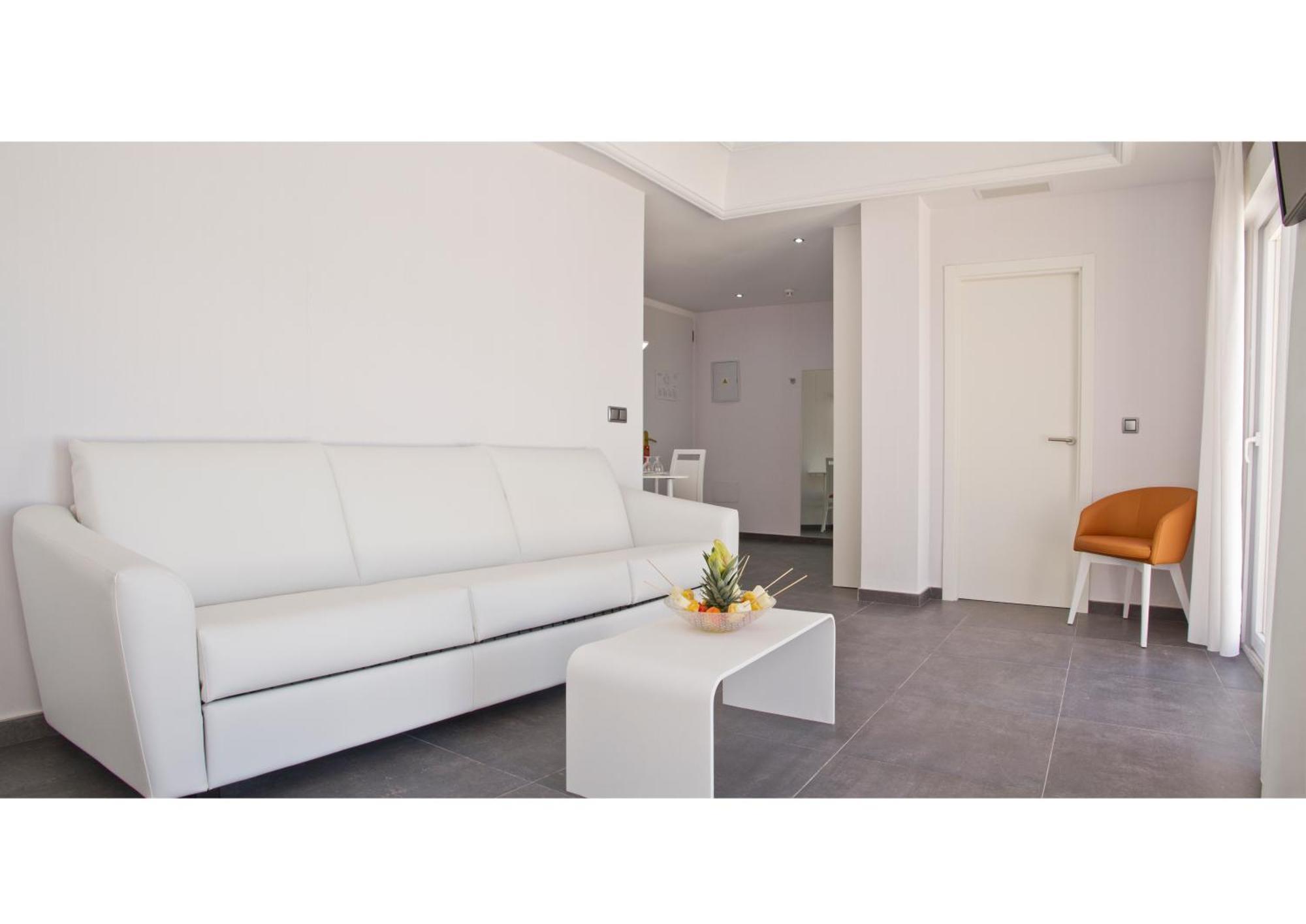 Hotel Los Delfines Ла-Манга-дель-Мар-Менор Екстер'єр фото