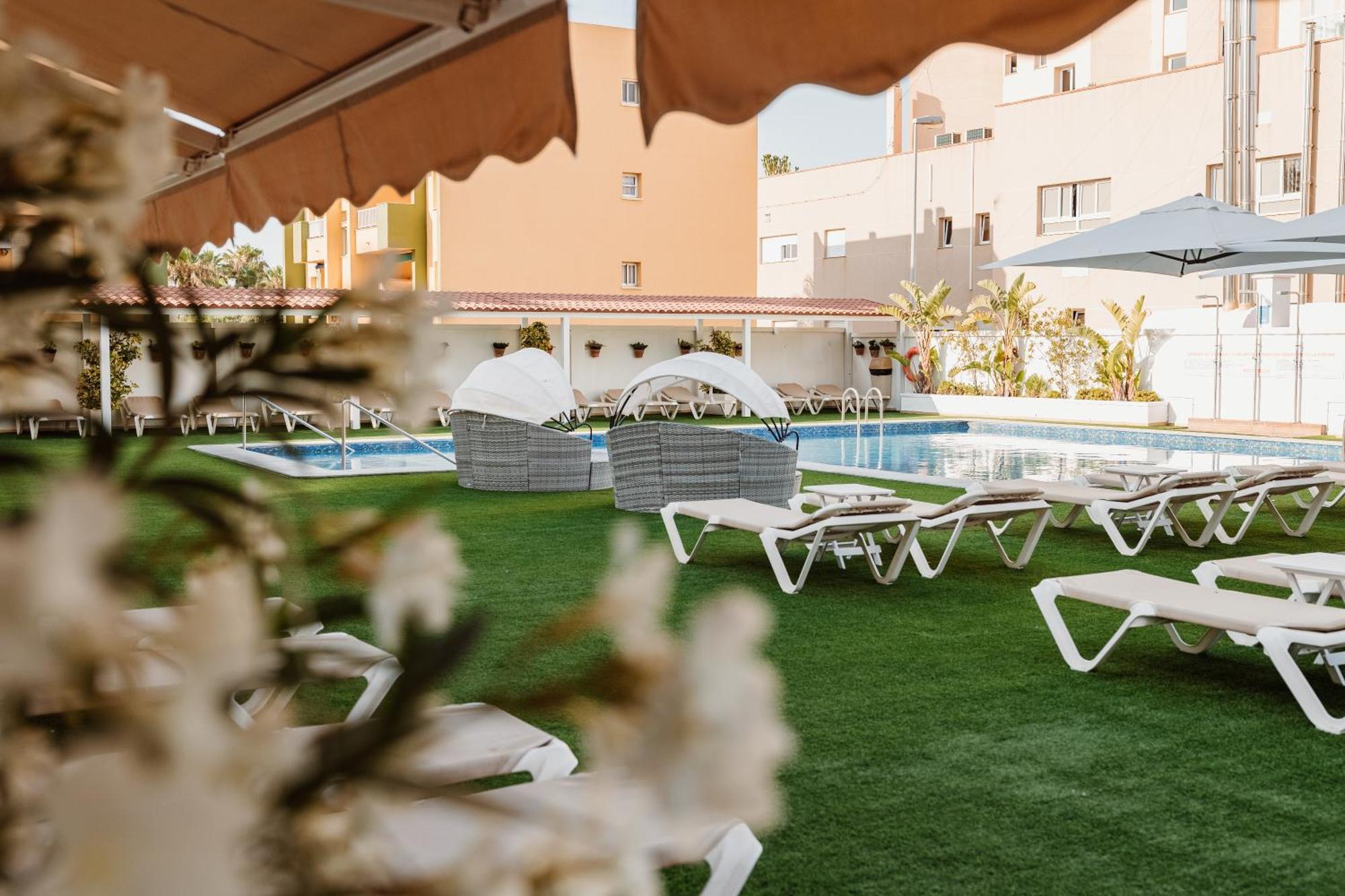 Hotel Los Delfines Ла-Манга-дель-Мар-Менор Екстер'єр фото